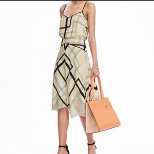 Banana republic tan and brown dress